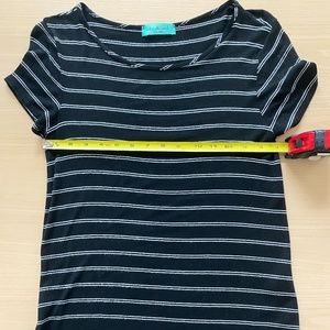 Chris & Carol Striped Women's Short Sleeve Top